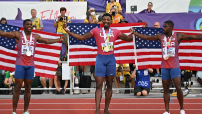 kerley leads american 100m sweep at worlds kerley leads american 100m sweep at worlds