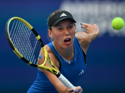 comeback run shows wozniacki on right track