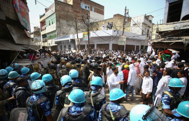 protestors clash with police during a protest demanding the arrest of bharatiya janata party bjp member nupur sharma for her comments on prophet mohammed in prayagraj india june 10 2022 reuters protestors clash with police during a protest demanding the arrest of bharatiya janata party bjp member nupur sharma for her comments on prophet mohammed in prayagraj india june 10 2022 reuters