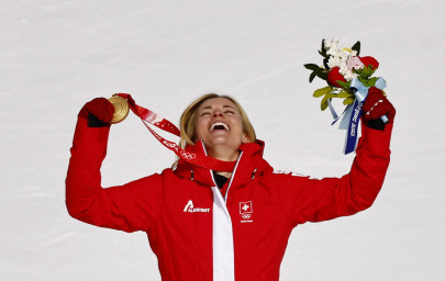 swiss gut behrami wins women s olympic super g