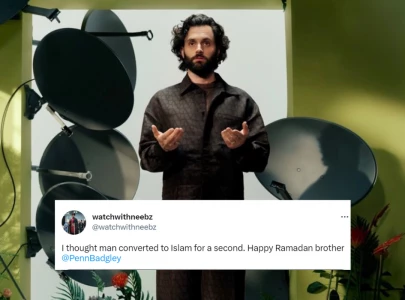 assalamualaikum you fans crack up as penn badgley wishes ramazan admits to fasting