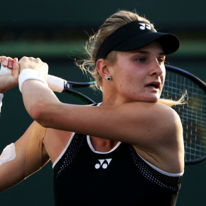 yastremska in lyon last eight after war escape yastremska in lyon last eight after war escape