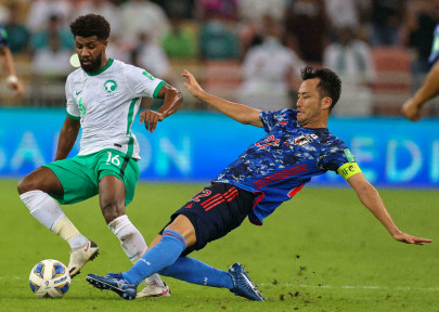 yoshida accuses saudi fans of discriminatory gestures yoshida accuses saudi fans of discriminatory gestures