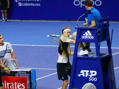 zverev gets probation over mexico meltdown zverev gets probation over mexico meltdown