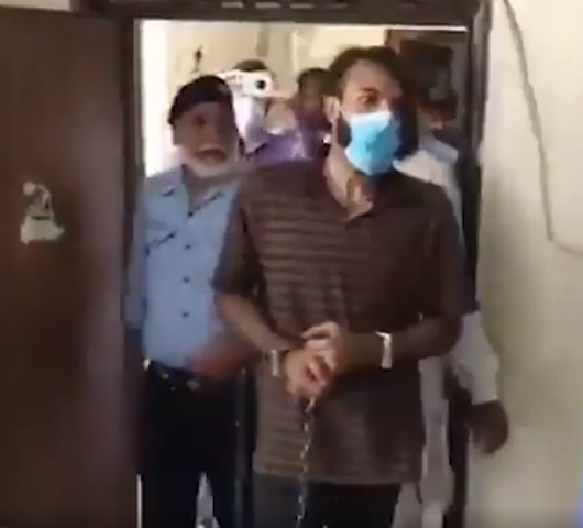zahir jaffer suspect in noor mukadam s brutal murder being brought to the courtroom photo screengrab zahir jaffer suspect in noor mukadam s brutal murder being brought to the courtroom photo screengrab
