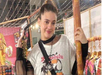 zara noor abbas does not need internet s approval