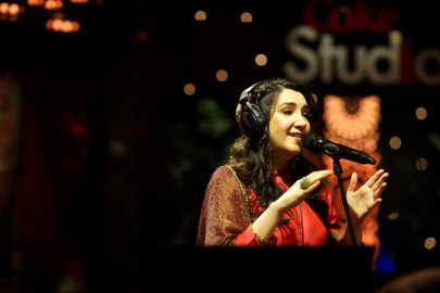 zeb bangash thinks coke studio pakistan and india should not be compared zeb bangash thinks coke studio pakistan and india should not be compared