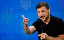 trump confirms zelenskiy s visit rules out security guarantees for ukraine