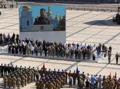 zelenskiy showcases new drone labels putin a sick old man