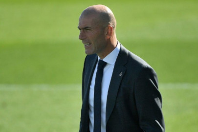 under fire zidane asks madrid players to stand up and be counted under fire zidane asks madrid players to stand up and be counted