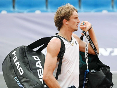 top seed zverev crashes out in munich top seed zverev crashes out in munich
