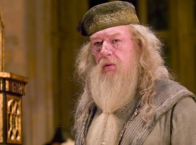 michael gambon british actor who played dumbledore in harry potter dies aged 82