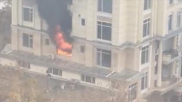 gunmen attack bomb chinese hotel in kabul photo anadolu agency gunmen attack bomb chinese hotel in kabul photo anadolu agency