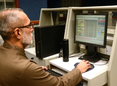 psx ends week lower closes friday up 1 on policy boost