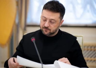 this handout photograph taken on december 23 2025 and released by the ukrainian presidential office on december 24 2025 shows ukraine s president volodymyr zelensky during a meeting with journalists in kyiv photo afp