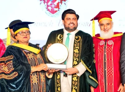 greenwich university awards scholarships financial aid at convocation