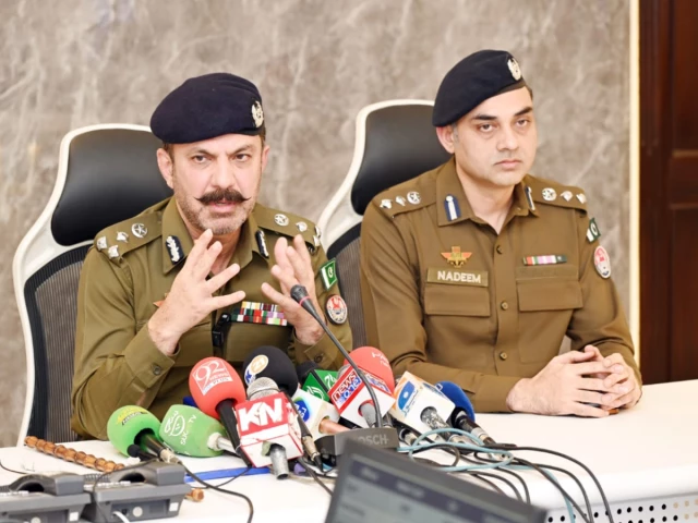 dig traffic punjab muhammad waqas nazir holds a press conference on the recent amendments to traffic laws and increased penalties ssp traffic headquarters punjab syed nadeem abbas is also present photo x dig traffic punjab muhammad waqas nazir holds a press conference on the recent amendments to traffic laws and increased penalties ssp traffic headquarters punjab syed nadeem abbas is also present photo x