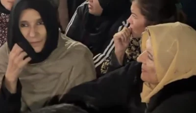 imran khan s sisters aleema khan and noreen khan during a sit in outside adiala jail on tuesday nov 25 2025 photo file