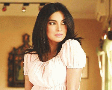 aaminah haq responds to amna ilyas body shaming comments