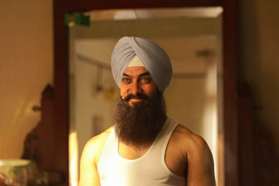 aamir khan waives off laal singh chaddha fee to make up for losses aamir khan waives off laal singh chaddha fee to make up for losses