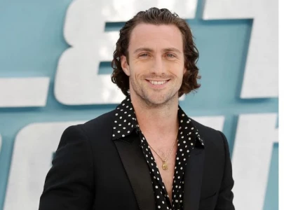 aaron taylor johnson makes a statement in black tuxedo at battleground premiere in venice aaron taylor johnson makes a statement in black tuxedo at battleground premiere in venice