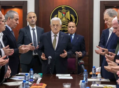 palestinian president mahmoud abbas appoints hussein al sheikh as plo deputy