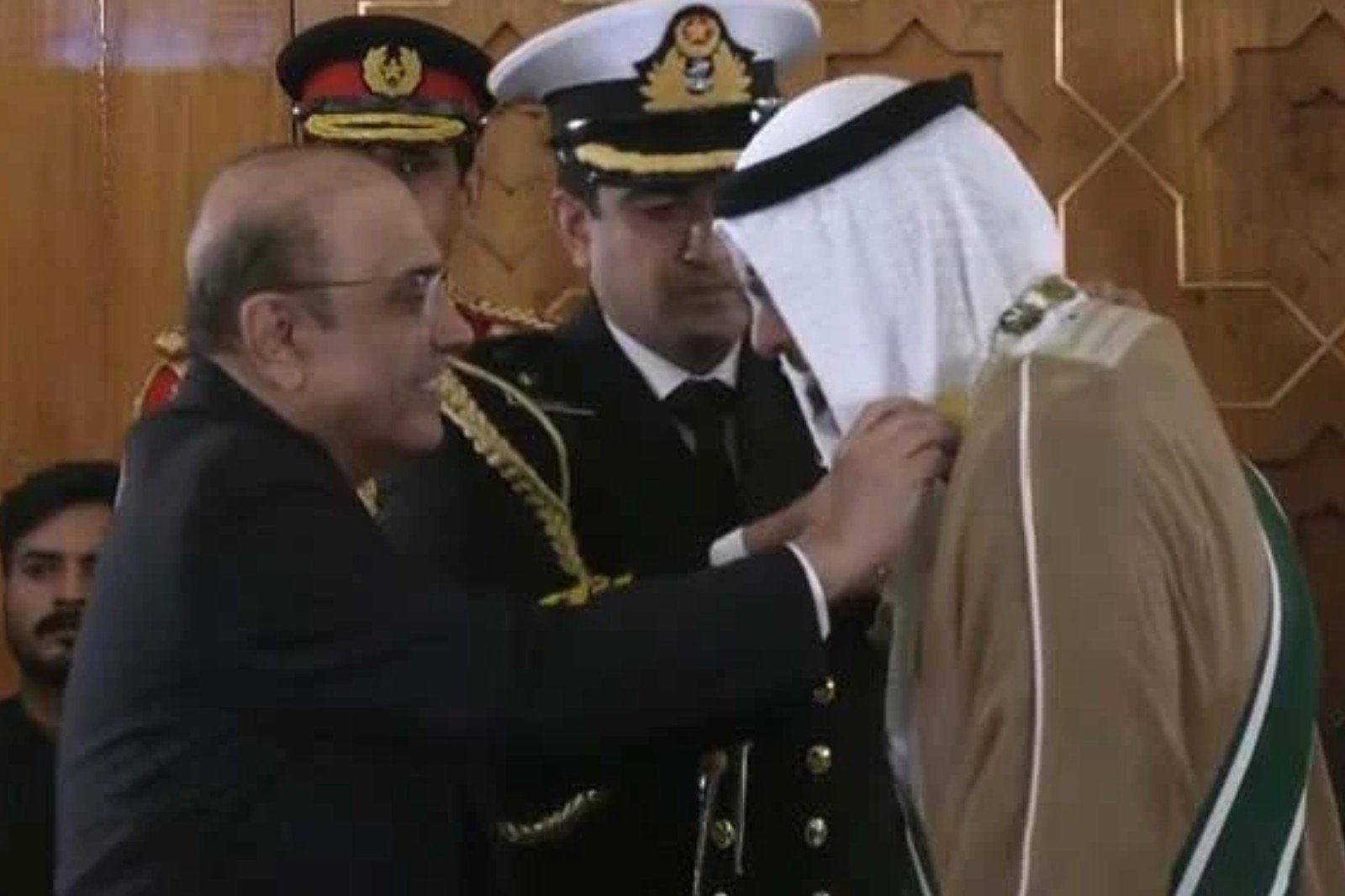 president asif ali zardari conferred the nishan e pakistan on abu dhabi crown prince sheikh khaled bin mohamed bin zayed al nahyan on february 27 2025 screengrab