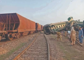 one dead 24 injured in lodhran train accident one dead 24 injured in lodhran train accident