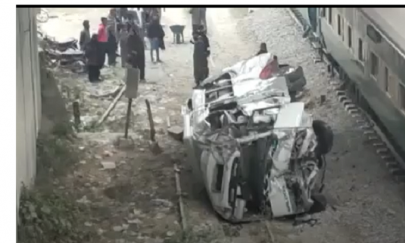 two students teacher killed in road accident in jhelum two students teacher killed in road accident in jhelum