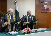 hon ble justice munib akhtar the senior puisne judge of the supreme court of pakistan taking oath as acting chief justice at the supreme court branch karachi registry on june 22 2026 photo supreme court of pakistan