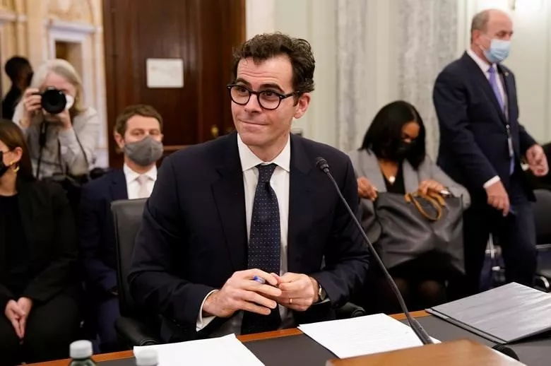 instagram ceo wants big tech to give up control instagram ceo wants big tech to give up control