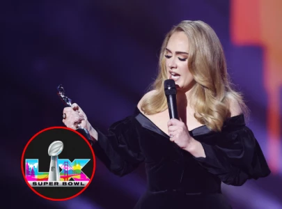 adele reportedly declines super bowl halftime show offer