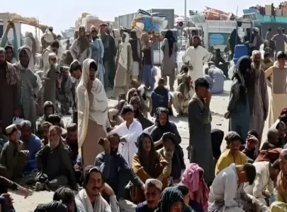 crackdown on illegal afghans intensifies