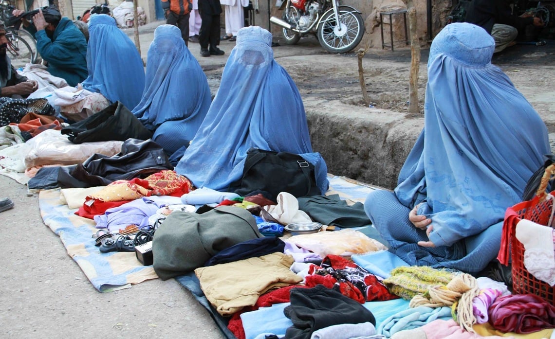 afghanistan plans for first national women s cricket team