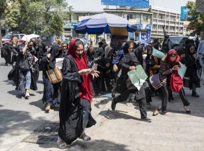 afghan women un staff targeted with threats told to stay home in kabul