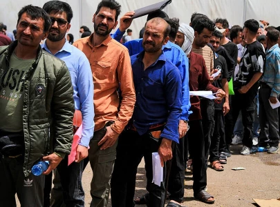 un warns of emergency as afghans flee iran ahead of deportation deadline un warns of emergency as afghans flee iran ahead of deportation deadline