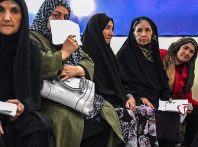 thousands of afghans win uk asylum