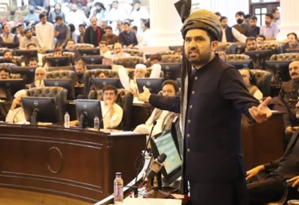 non bailable arrest warrants issued for cm afridi over misleading remarks against state institutions non bailable arrest warrants issued for cm afridi over misleading remarks against state institutions