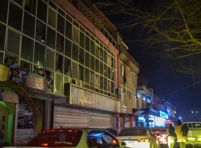 seven dead as blast hits kabul restaurant