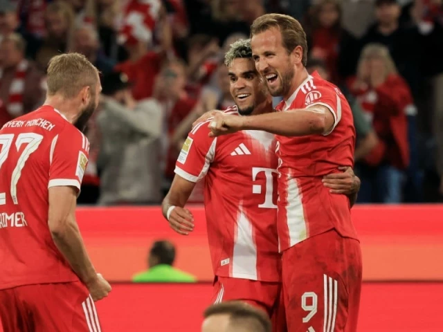 bayern munich s english forward 09 harry kane r celebrate with bayern munich s colombian forward 14 luis diaz 2r and bayern munich s austrian midfielder 27 konrad laimer after scoring his team s fourth goal as leipzig s hungarian goalkeeper 01 peter gulacsi front bottom looks on during the german first division bundesliga football match between fc bayern munich and rb leipzig in munich southern germany on august 22 2025 bayern munich s english forward 09 harry kane r celebrate with bayern munich s colombian forward 14 luis diaz 2r and bayern munich s austrian midfielder 27 konrad laimer after scoring his team s fourth goal as leipzig s hungarian goalkeeper 01 peter gulacsi front bottom looks on during the german first division bundesliga football match between fc bayern munich and rb leipzig in munich southern germany on august 22 2025