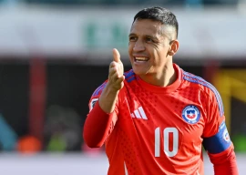 chile great sanchez joins sevilla from udinese chile great sanchez joins sevilla from udinese