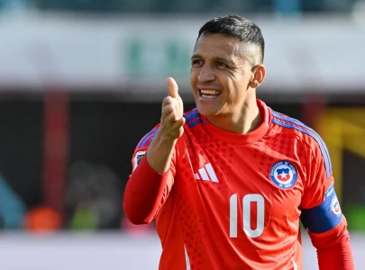 chile great sanchez joins sevilla from udinese chile great sanchez joins sevilla from udinese