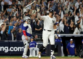 yankees deny blue jays playoff sweep as mariners beat tigers yankees deny blue jays playoff sweep as mariners beat tigers