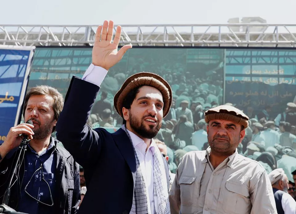 ahmad massoud son of the slain hero of the anti soviet resistance ahmad shah massoud waves as he arrives to attend a new political movement in bazarak panjshir province afghanistan september 5 2019 reuters mohammad ismail ahmad massoud son of the slain hero of the anti soviet resistance ahmad shah massoud waves as he arrives to attend a new political movement in bazarak panjshir province afghanistan september 5 2019 reuters mohammad ismail