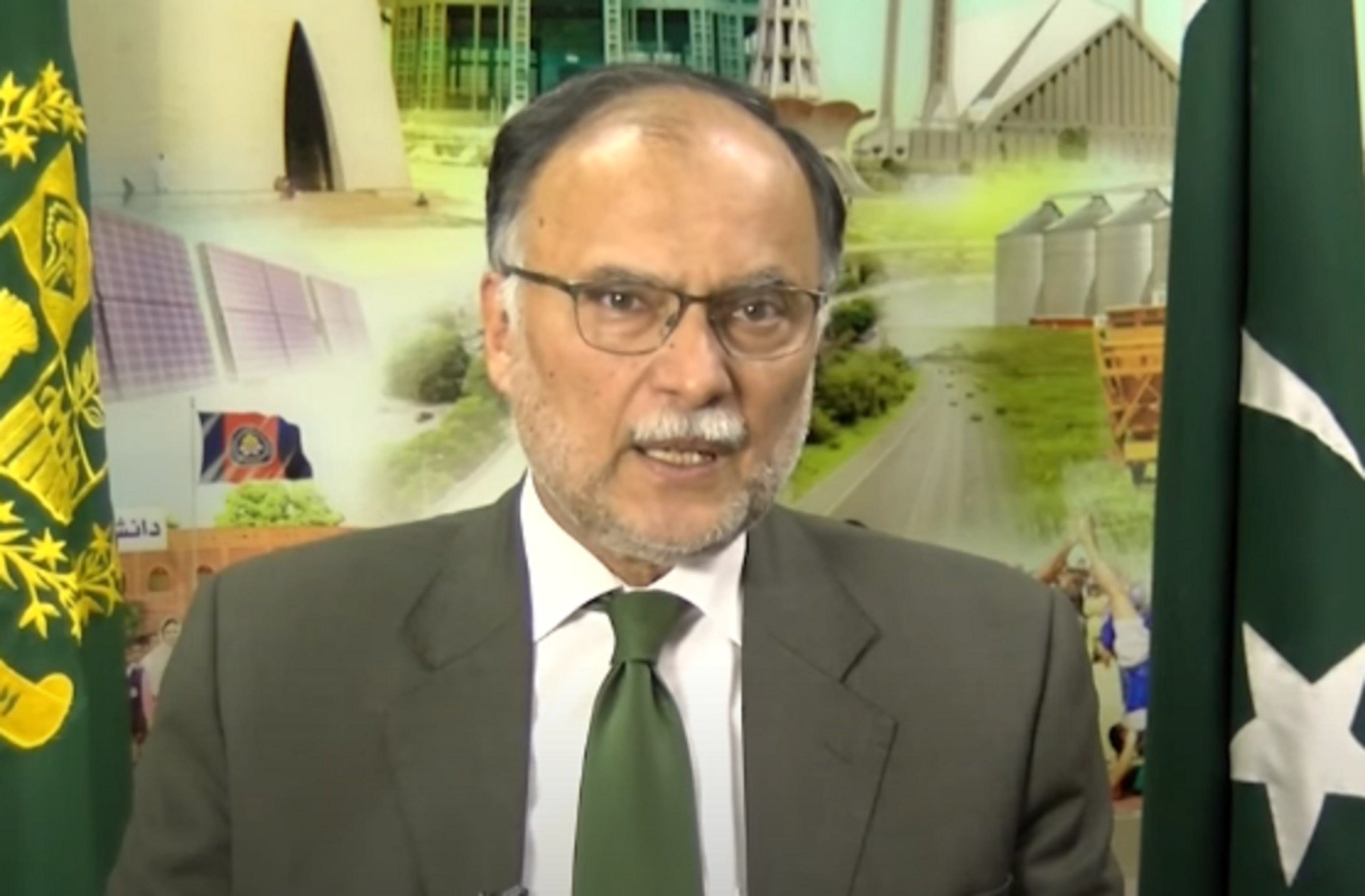 federal minister for planning development and special initiatives professor ahsan iqbal photo app