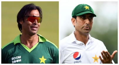 shoaib akhtar contradicts younis khan s statement on jofra archer