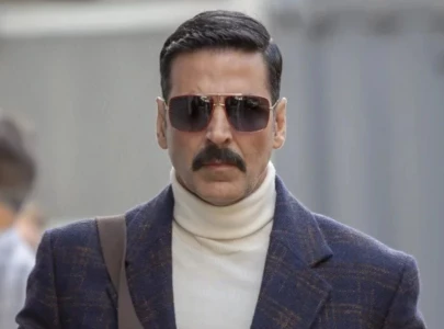 akshay kumar undergoes minor eye surgery amid shooting new film