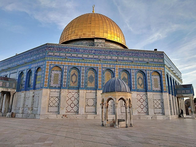 Al-Aqsa imam says Israel barring him from entering mosque ahead of Ramadan Al-Aqsa imam says Israel barring him from entering mosque ahead of Ramadan