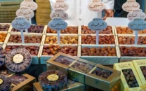 abu dhabi s al dhafra hosts fourth annual dates festival auction abu dhabi s al dhafra hosts fourth annual dates festival auction