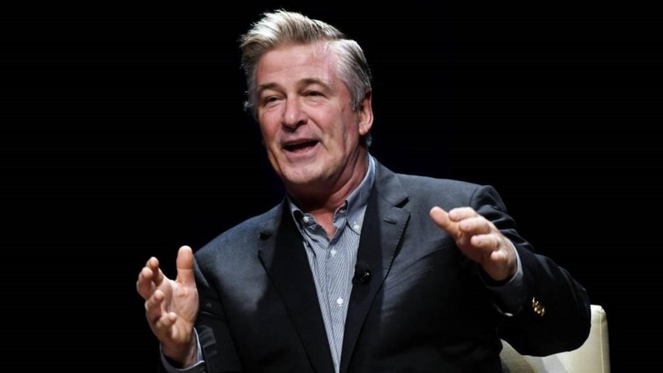 actor alec baldwin speaks at a protest against us president elect donald trump outside the trump international hotel in new york city us january 19 2017 reuters stephanie keith